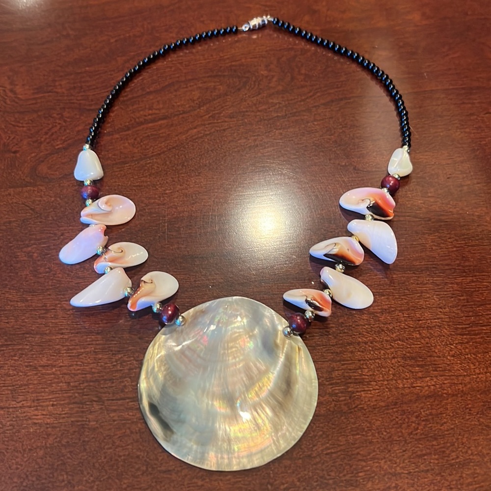 Shell Statement Necklace With Small Shells And Go… - image 4